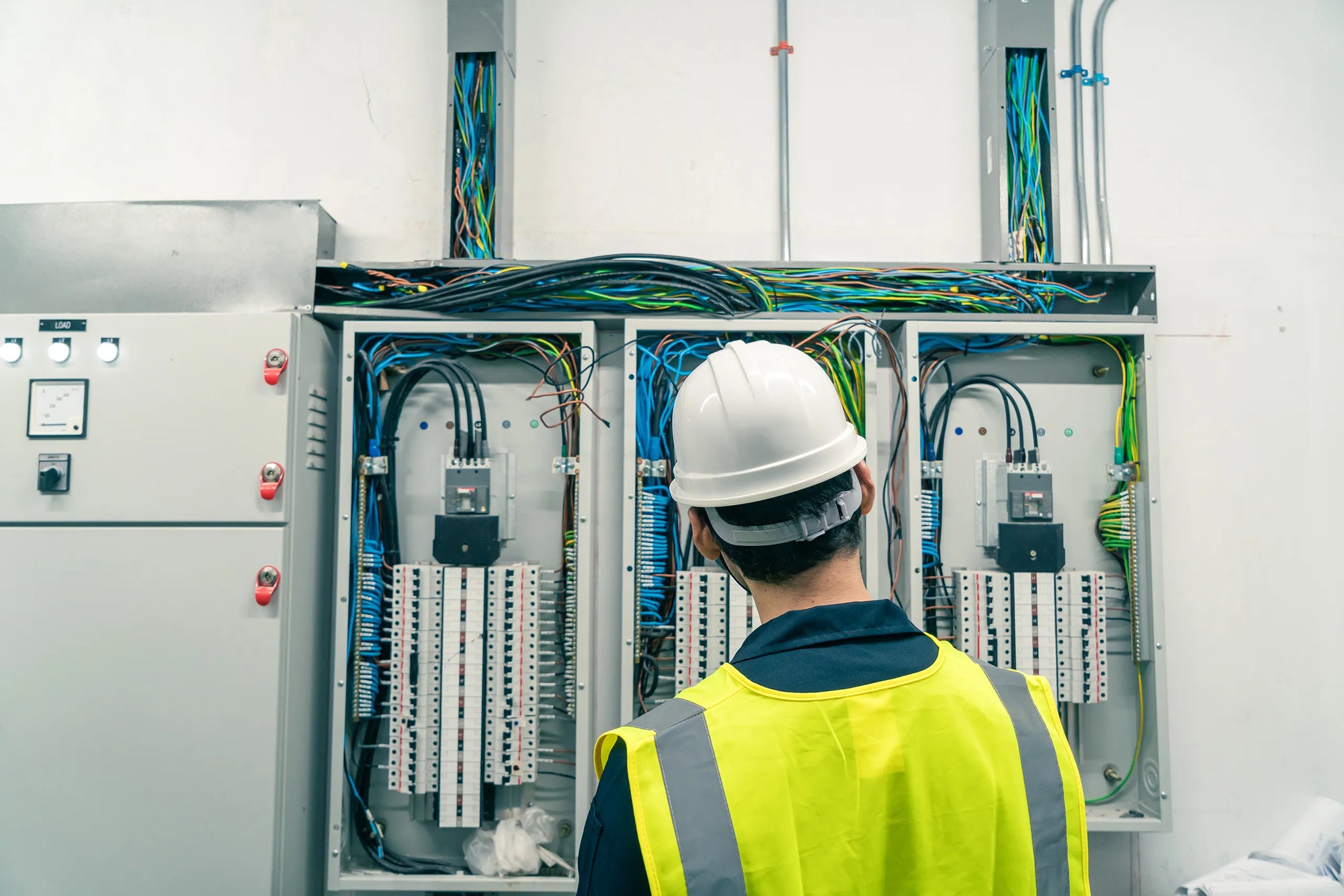 Electrical installation and construction project risk support